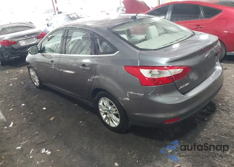 2012 Ford Focus Sel z USA, uszkodzony, nr VIN 1FAHP3H25CL197746
